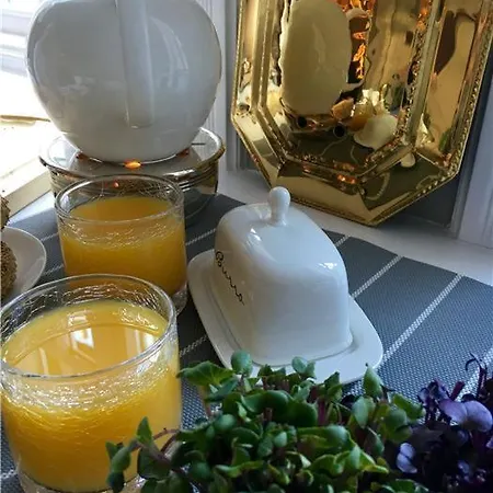 Stutenhof-eg-wohnung-3 Apartament