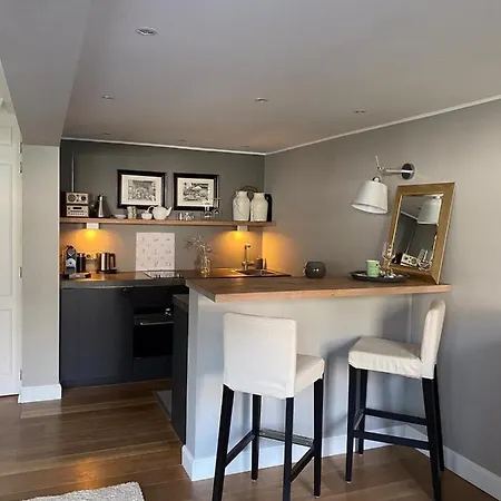 Stutenhof-eg-wohnung-3 Apartament *