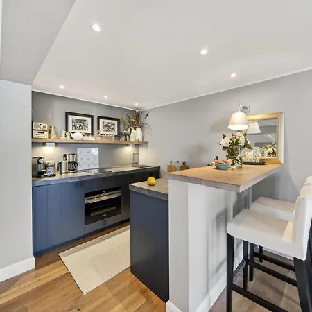 Stutenhof-eg-wohnung-3 Апартаменты